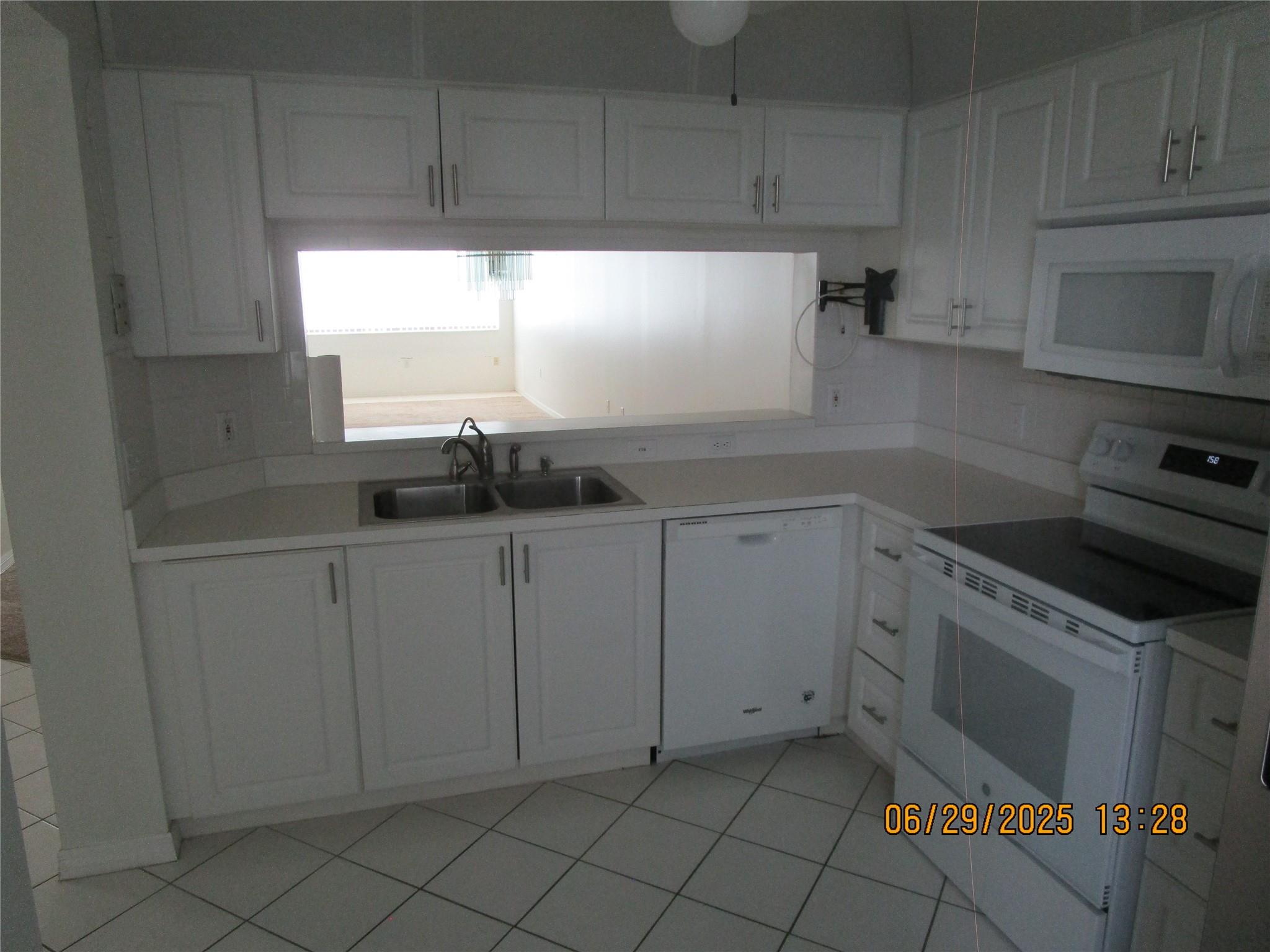 10160 NW 24th Pl 107