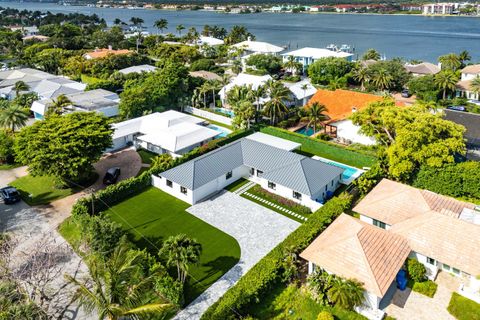 1099 S Atlantic Drive Lantana FL 33462