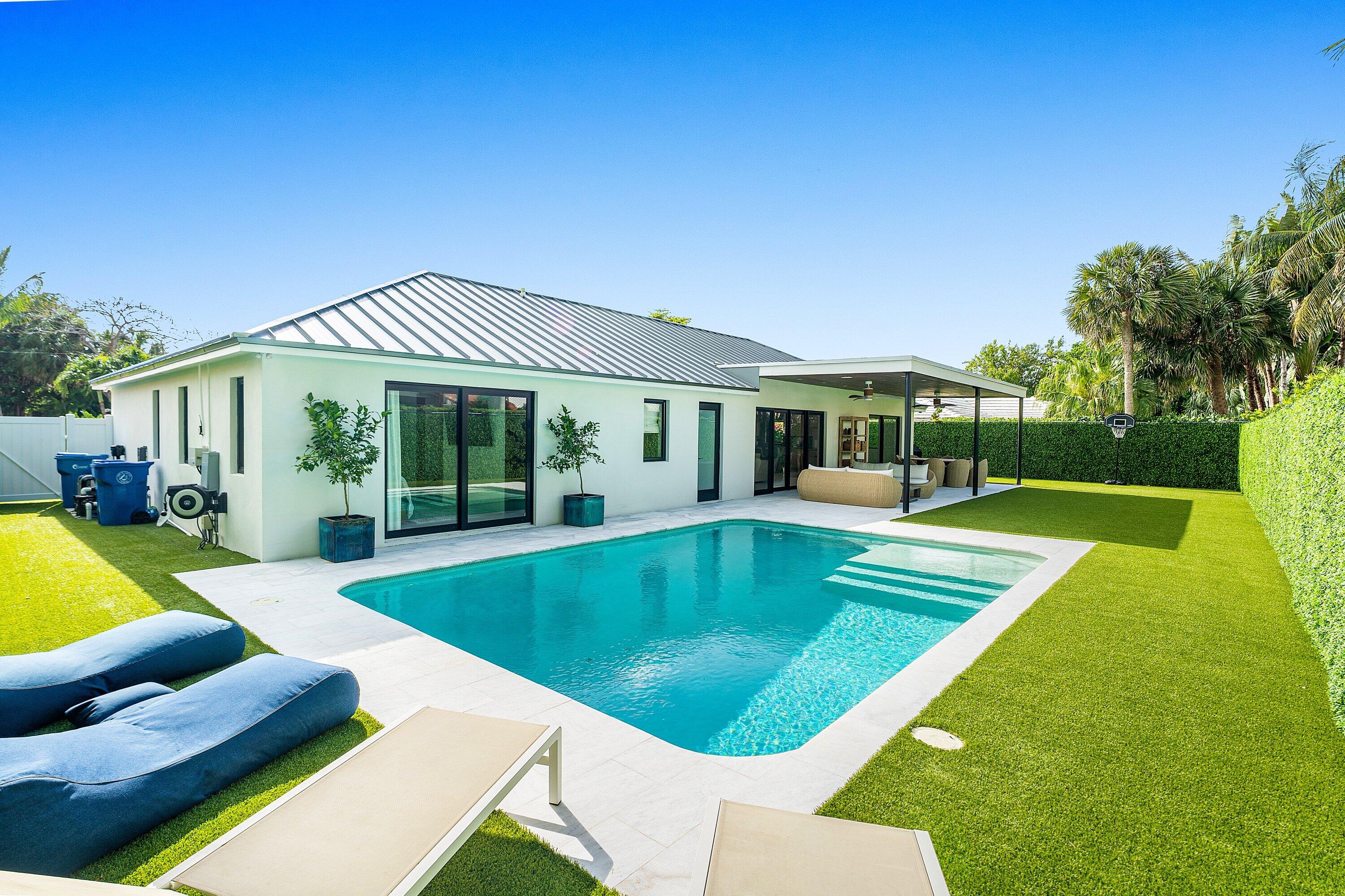 POINT MANALAPAN 6 - Residential