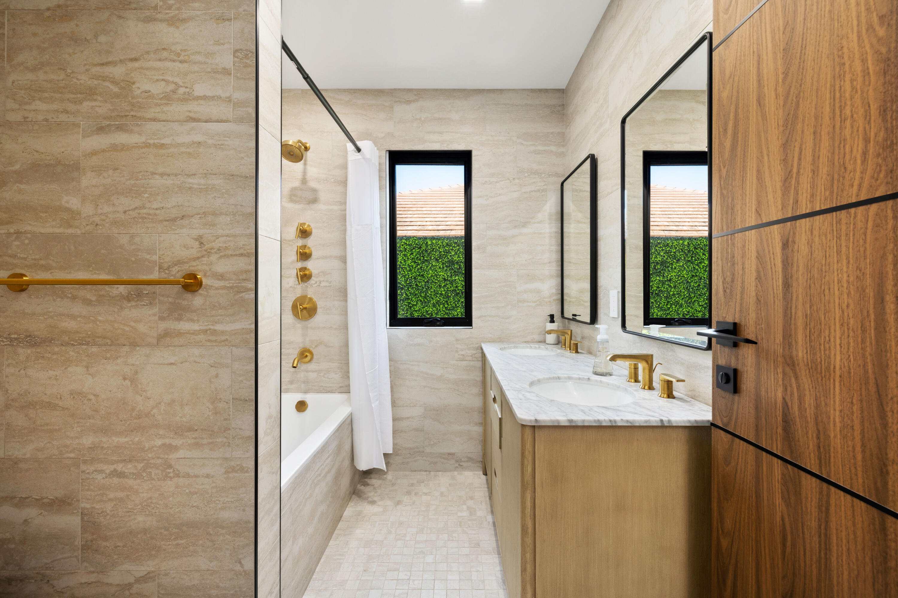 POINT MANALAPAN 6 - Residential