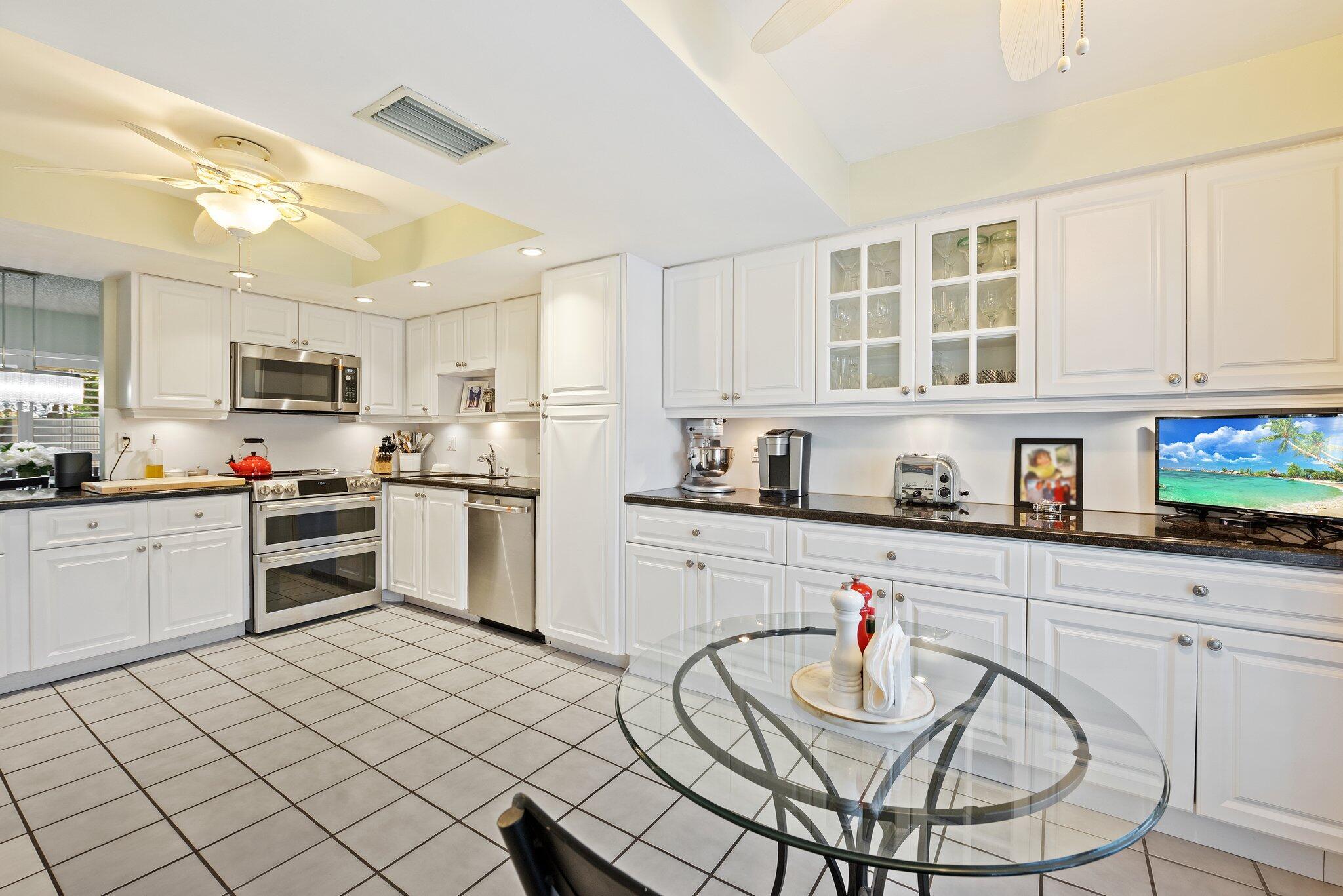 WILDWOOD OF DEER CREEK - Residential