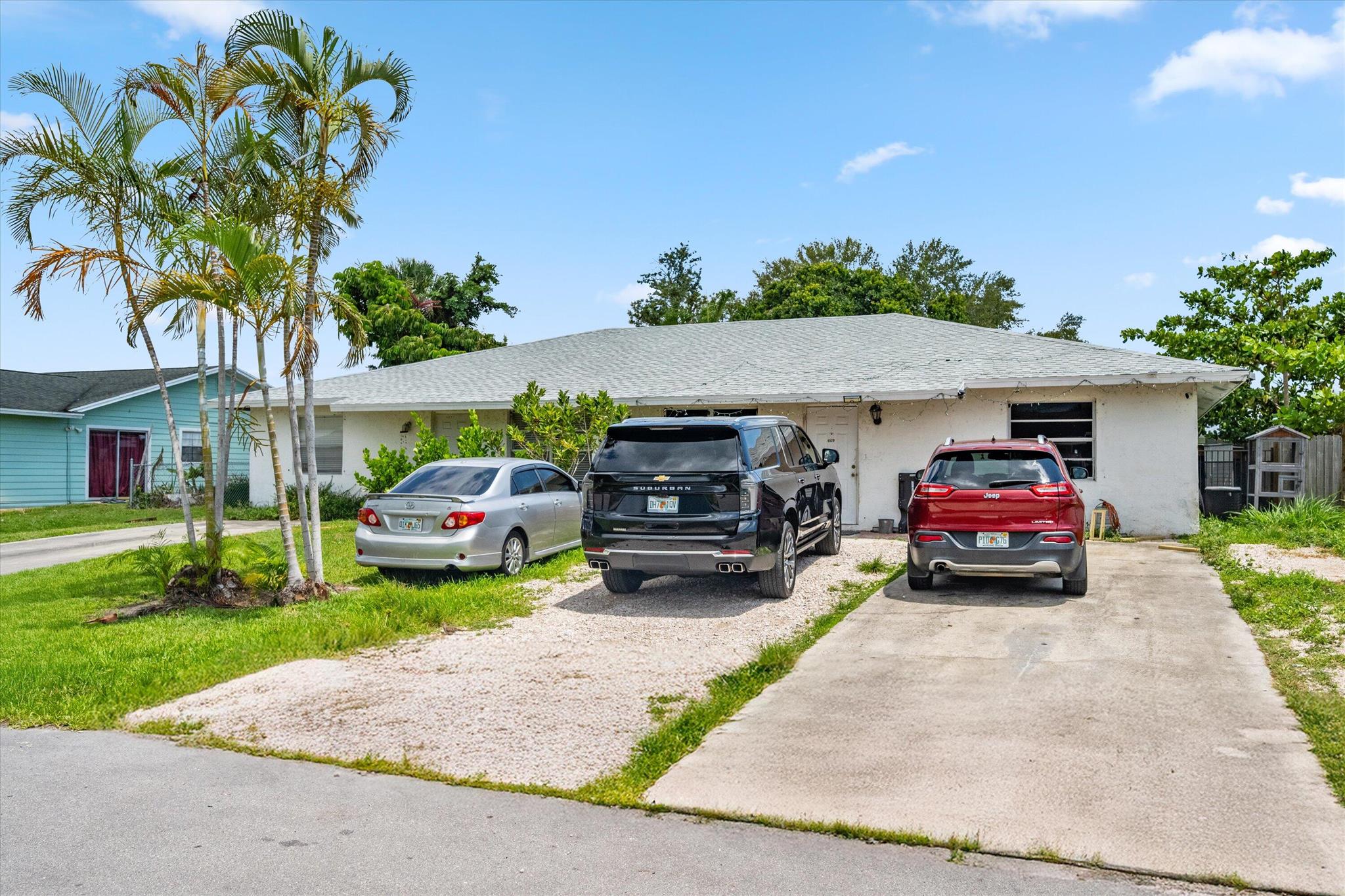 4527 SE Salvatori Road