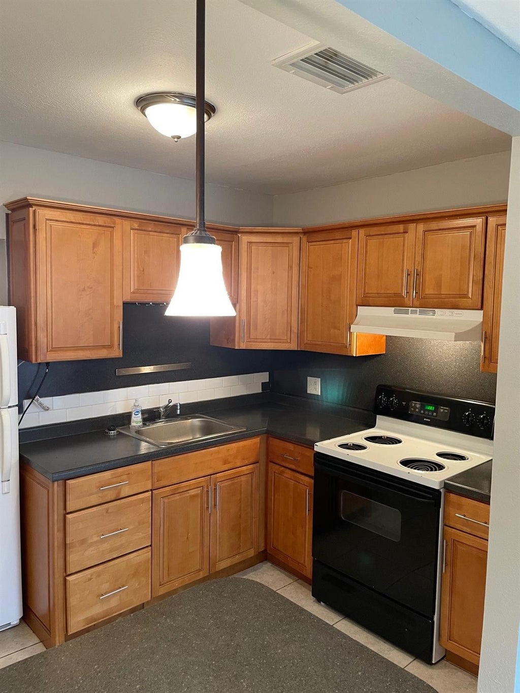Photo of 319 SW 15TH Street, Fort Lauderdale, FL 33315 (MLS # B26058133)