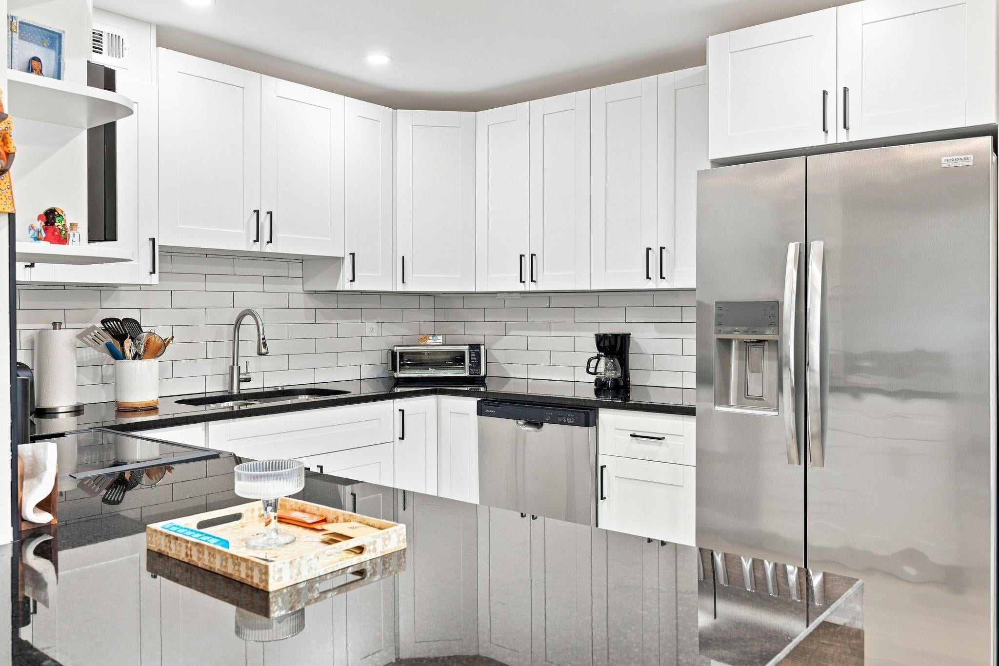 2066 VENTNOR P 2066