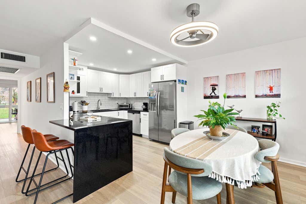 Photo of 2066 VENTNOR P #2066, Deerfield Beach, FL 33442 (MLS # B26060658)