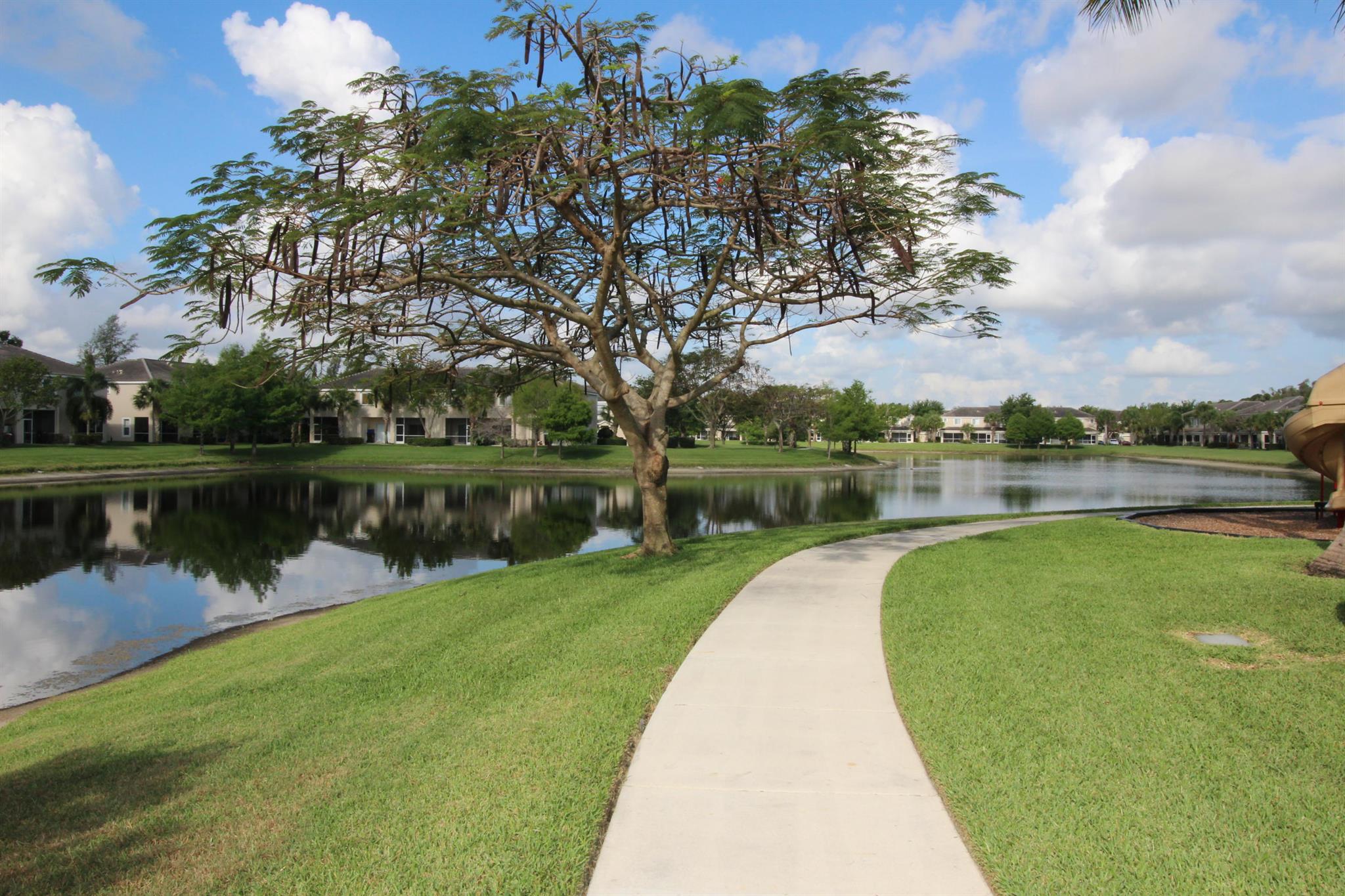 PALMBROOKE TOWNHOMES - Residential Lease