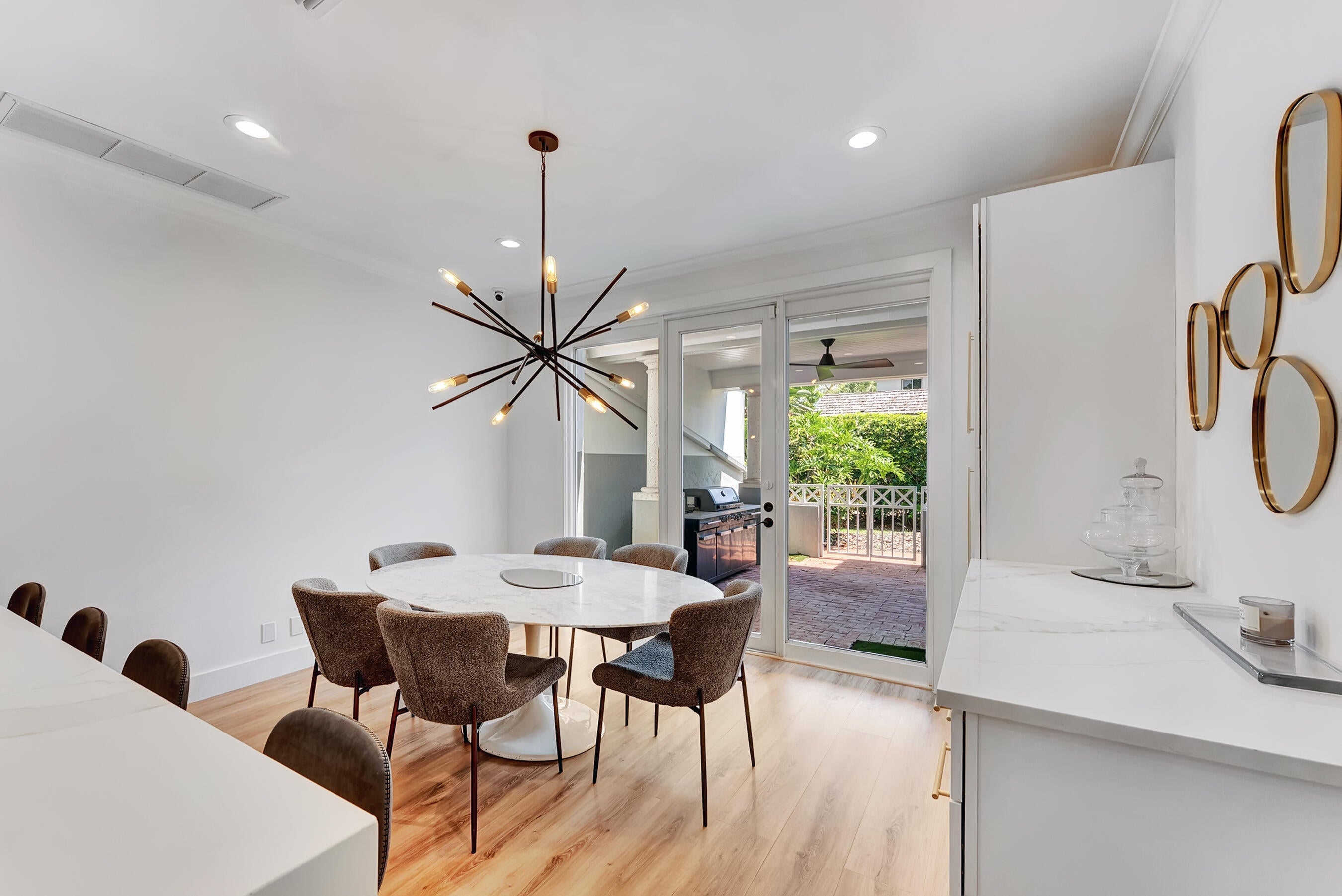 Properties | Stephanie Kaufman 5600 Cambridge Boulevard