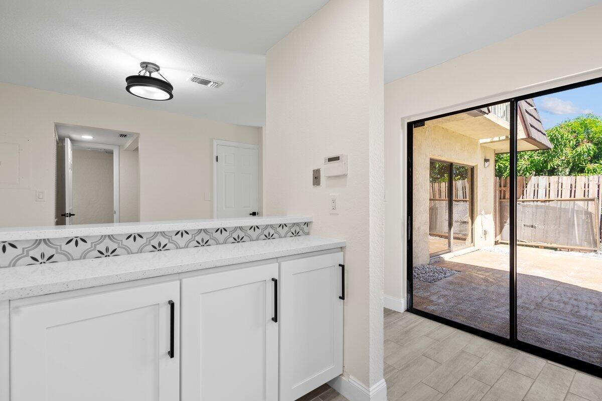 4587 Cherry Road