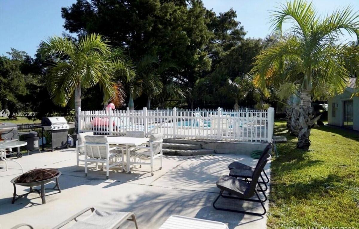 Anglers Villa - Residential Lease