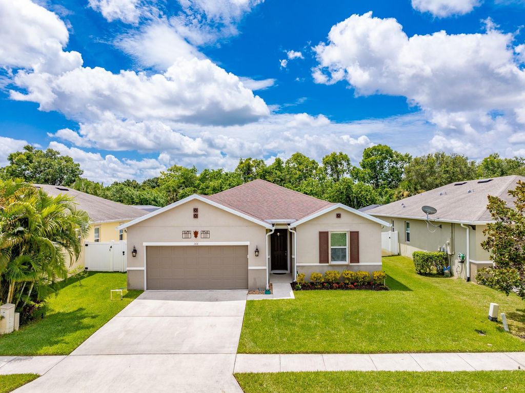 Photo of 166 Port Royal Court, Sebastian, FL 32958 (MLS # F10523388)