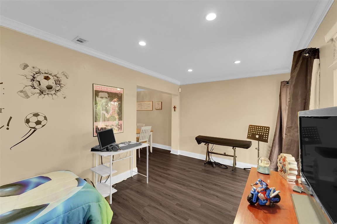 Sunrise Golf Village Sec - Residential