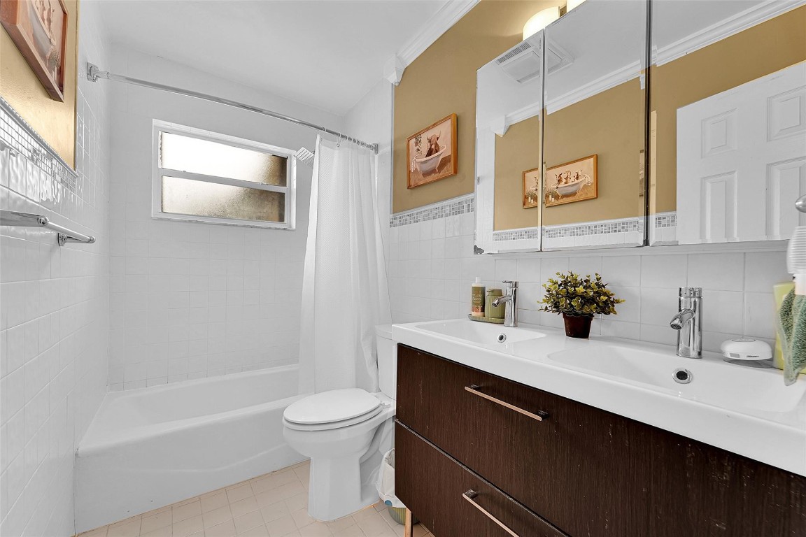 Sunrise Golf Village Sec - Residential