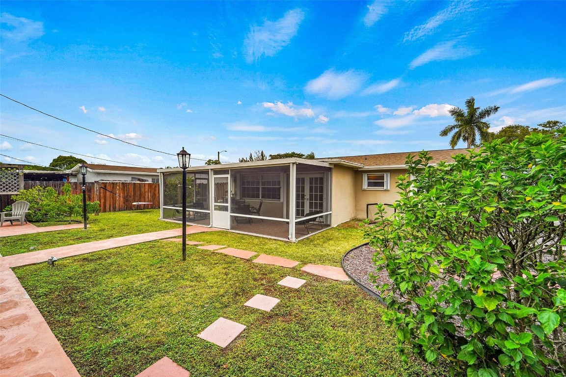 Sunrise Golf Village Sec - Residential