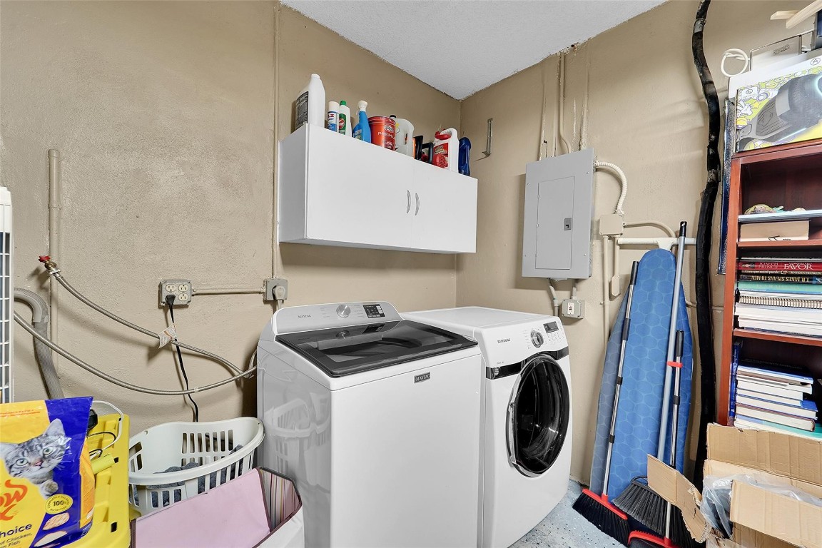 Sunrise Golf Village Sec - Residential