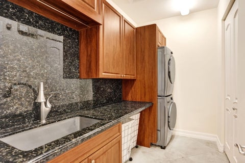 Tiny photo for 3489 NE 30TH Avenue, Lighthouse Point, FL 33064 (MLS # B26082939)