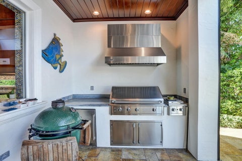 Tiny photo for 3489 NE 30TH Avenue, Lighthouse Point, FL 33064 (MLS # B26082939)