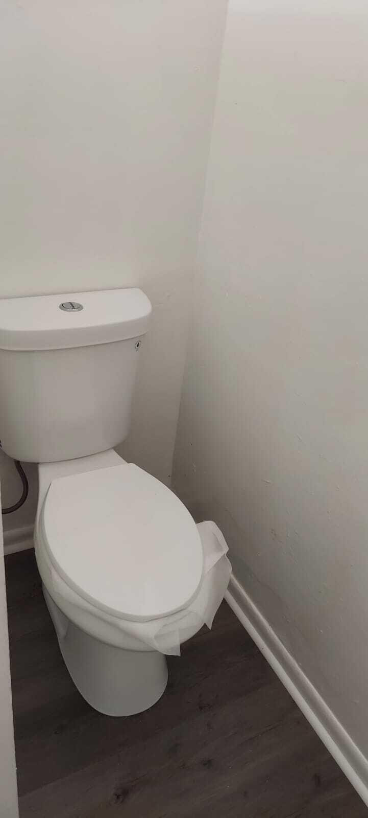 SUNSHINE VILLAS FIRST ADD - Residential Lease