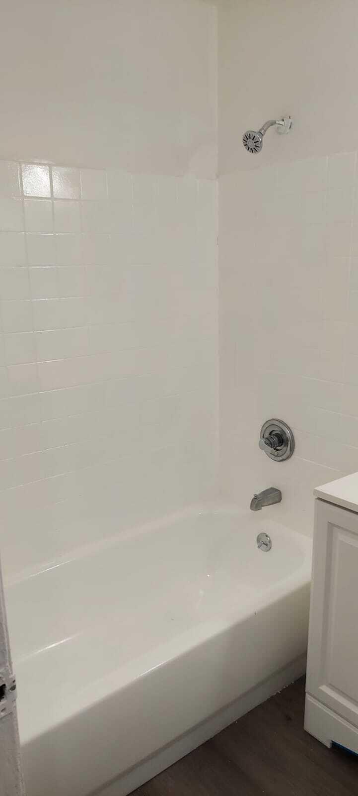 SUNSHINE VILLAS FIRST ADD - Residential Lease