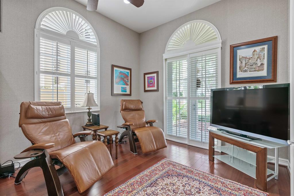 Valencia - Residential