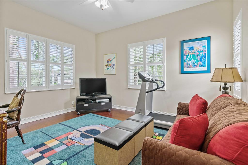 Valencia - Residential