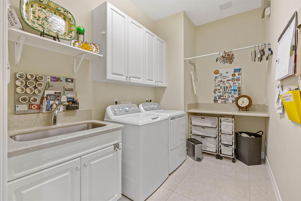 Valencia - Residential