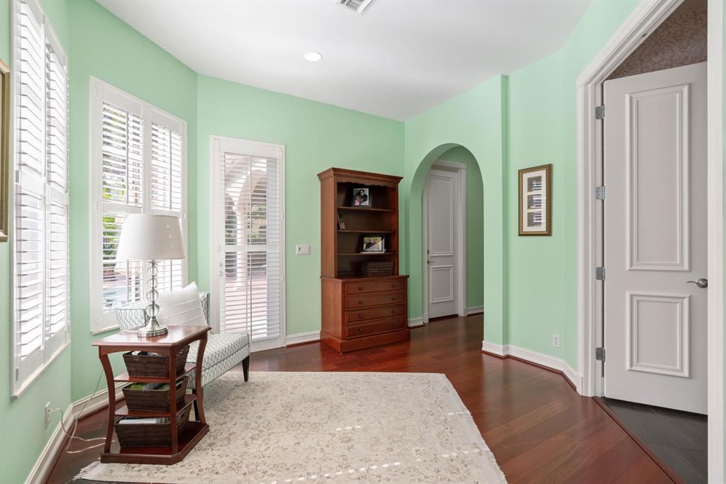 Valencia - Residential