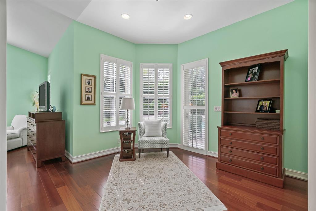 Valencia - Residential