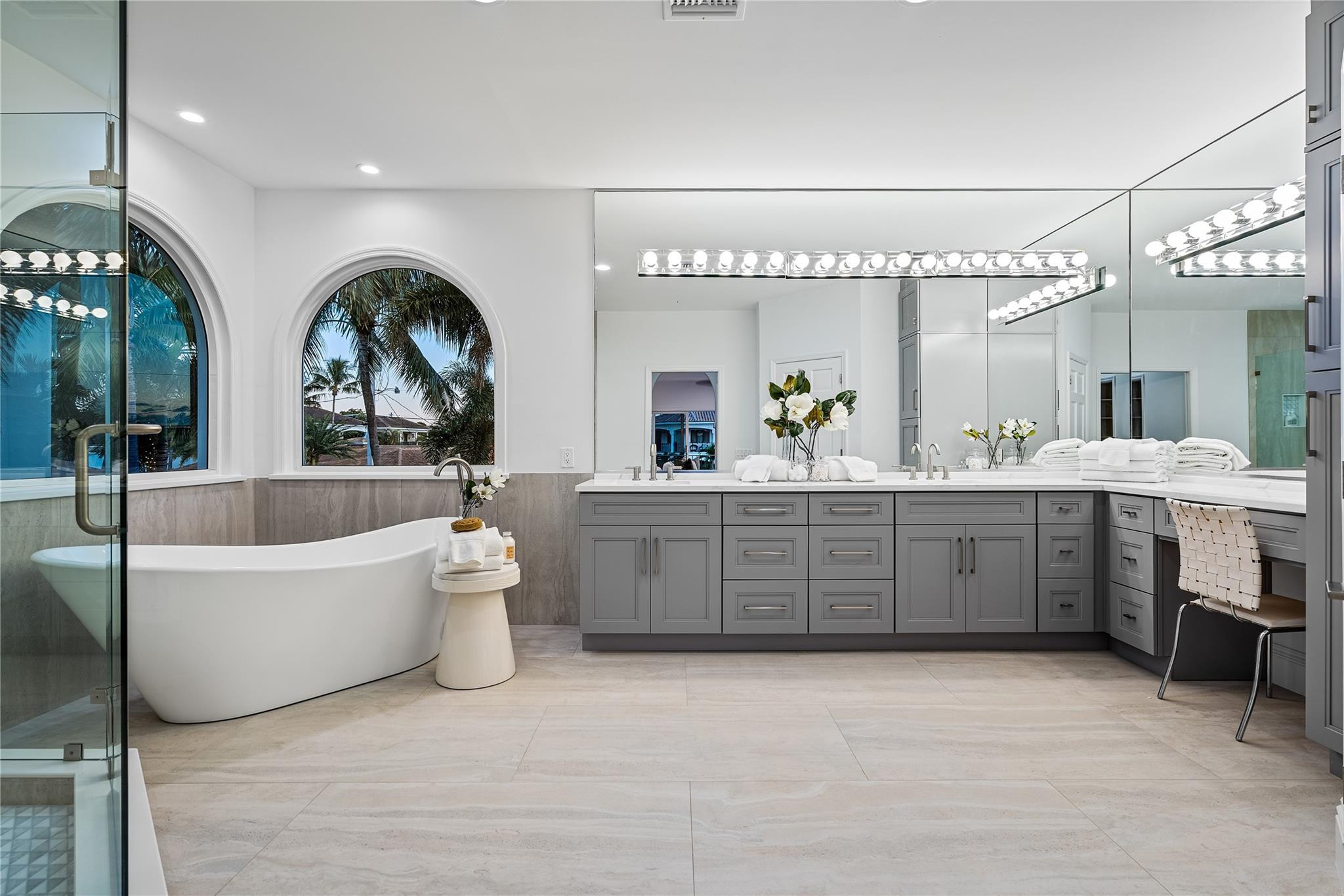 LIGHTHOUSE POINT 6TH SEC - Residential