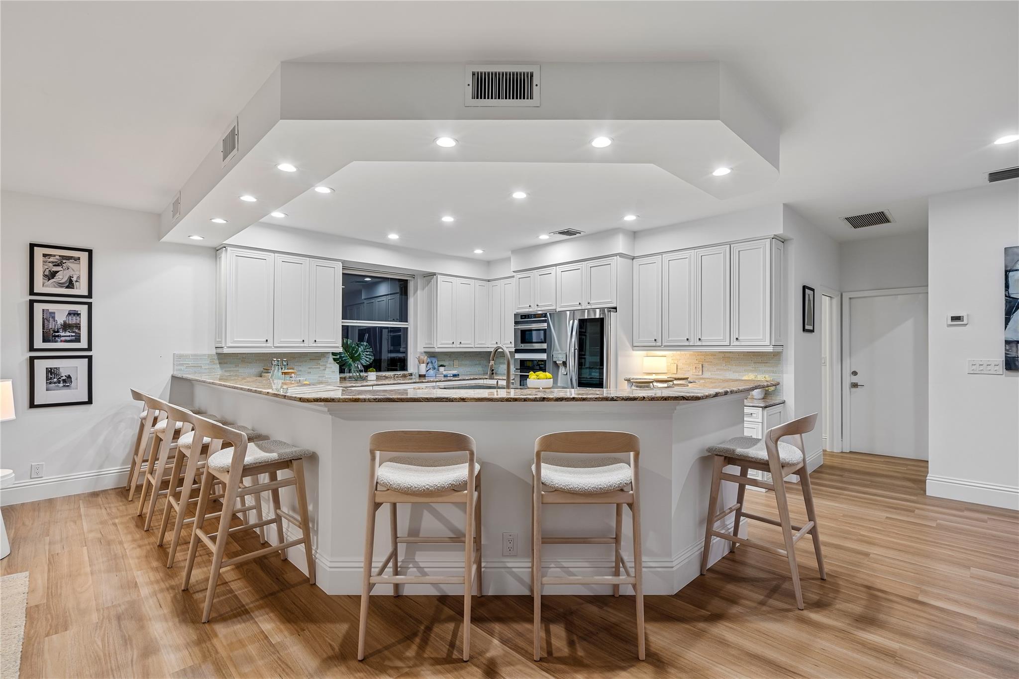 LIGHTHOUSE POINT 6TH SEC - Residential