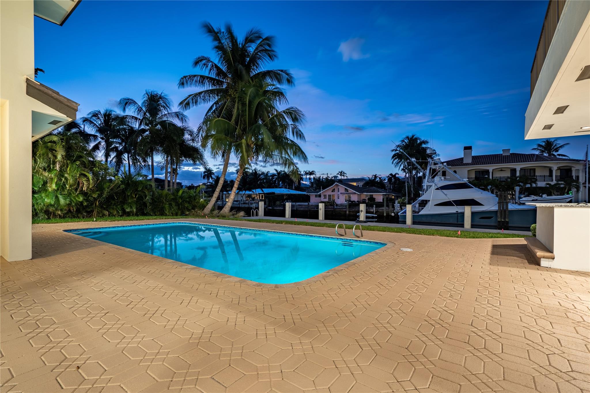 LIGHTHOUSE POINT 6TH SEC - Residential