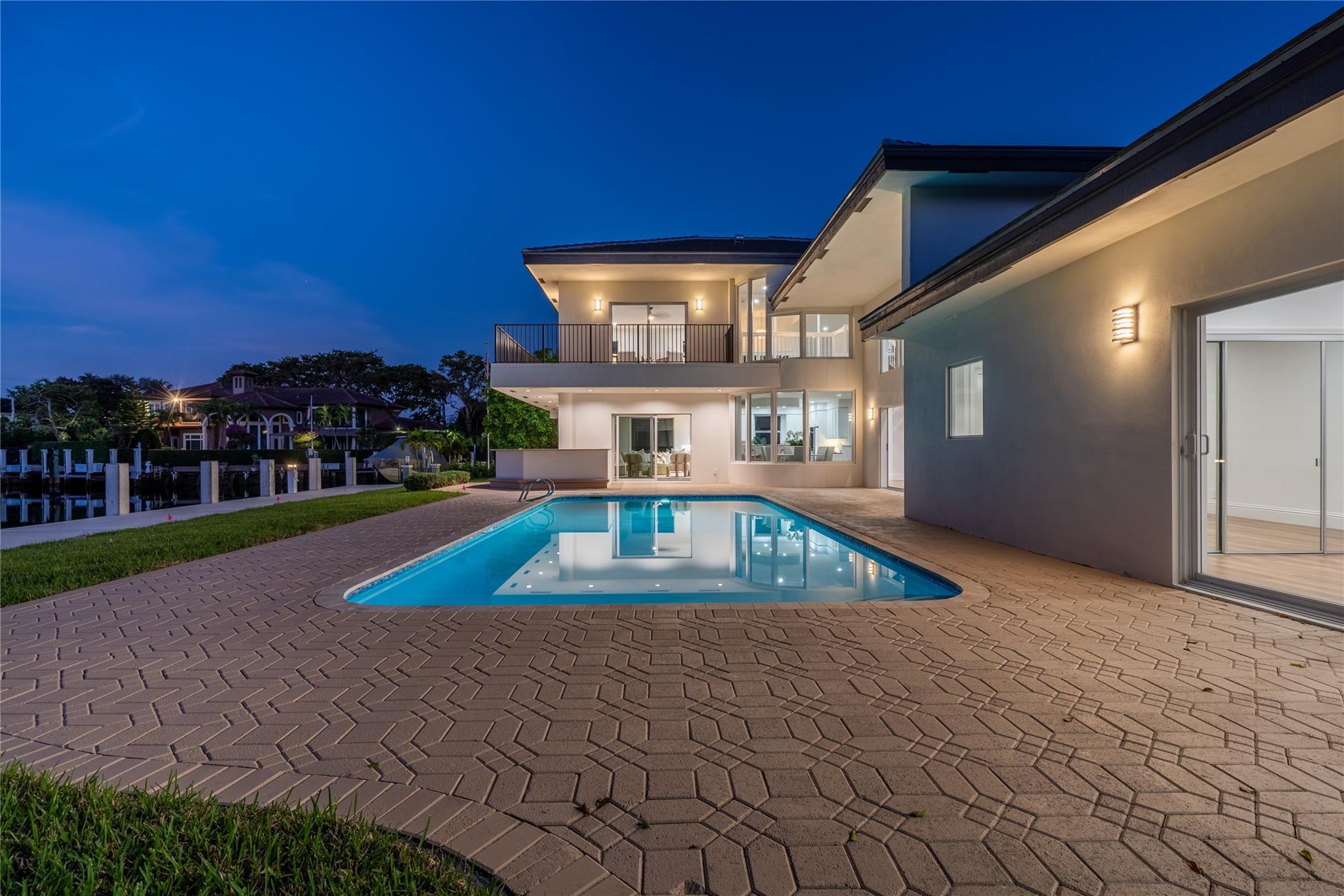 LIGHTHOUSE POINT 6TH SEC - Residential