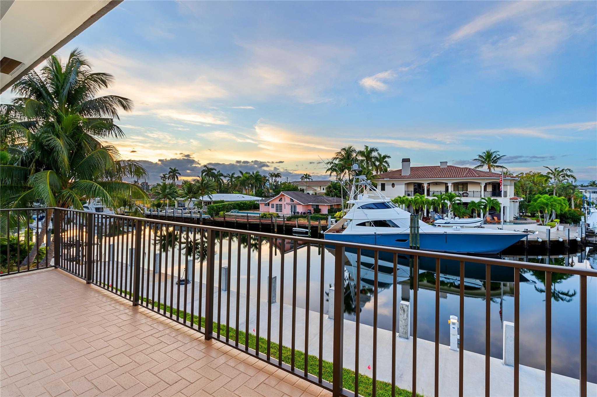 LIGHTHOUSE POINT 6TH SEC - Residential