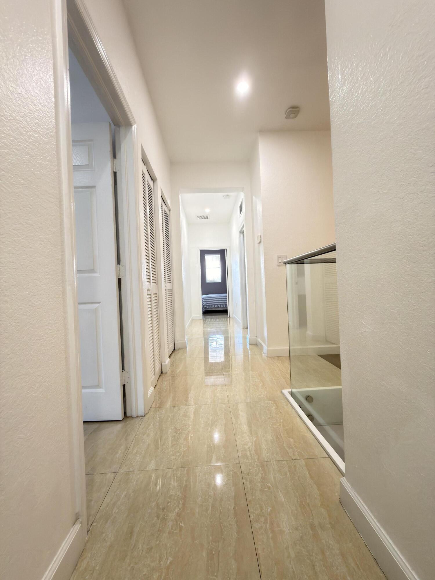 RESERVE AT DORAL EAST - Residential Lease