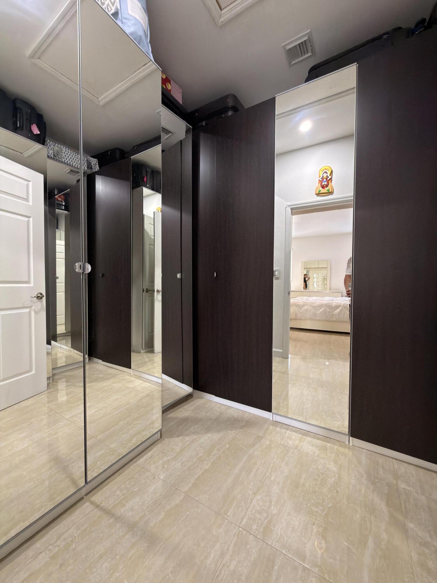 RESERVE AT DORAL EAST - Residential Lease