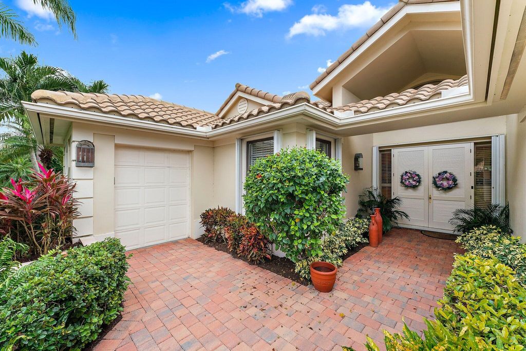 Photo of 3488 Southern Cay Drive, Jupiter, FL 33477 (MLS # R10942221)