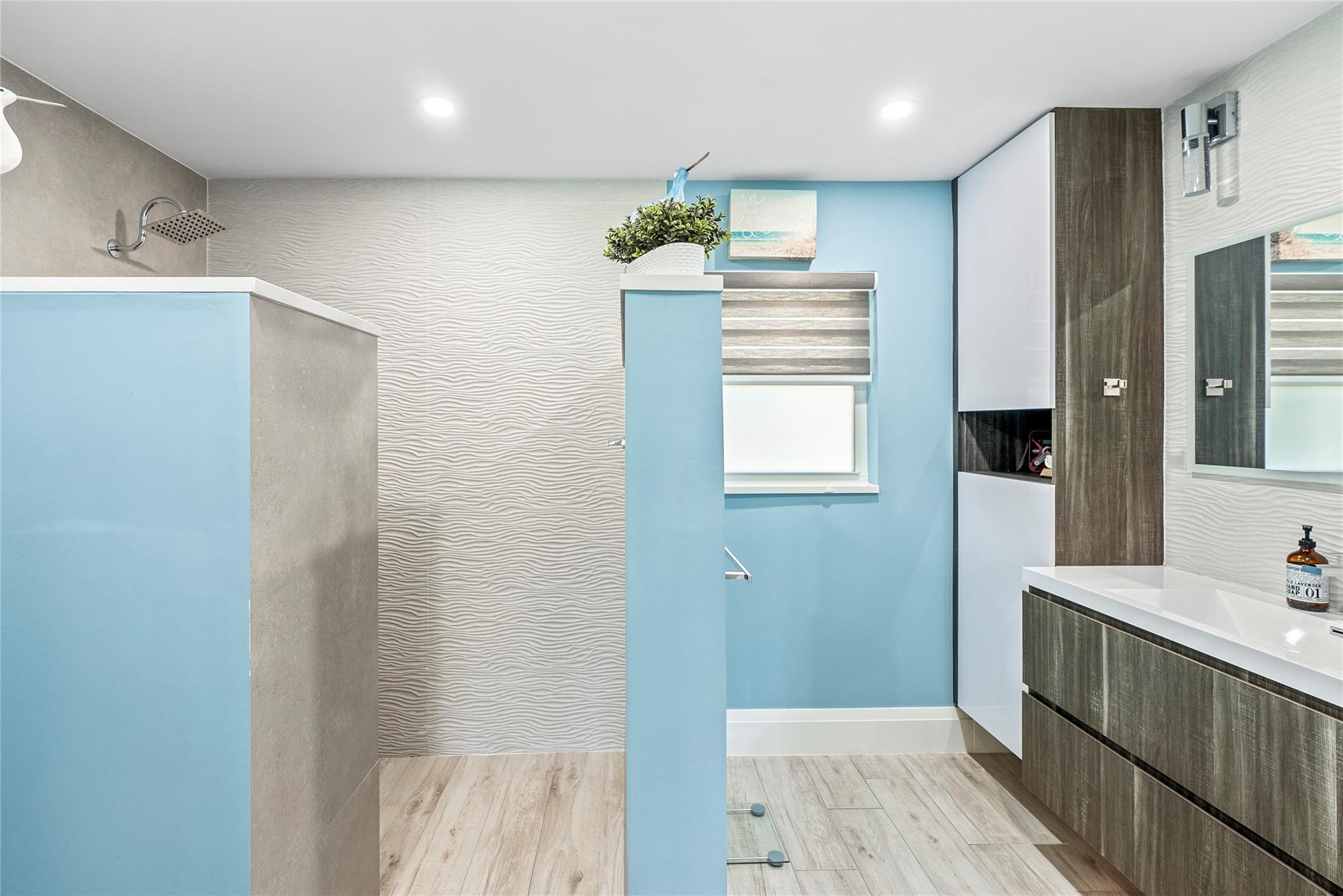 Imperial Point 1 Sec 53-4 - Residential Lease