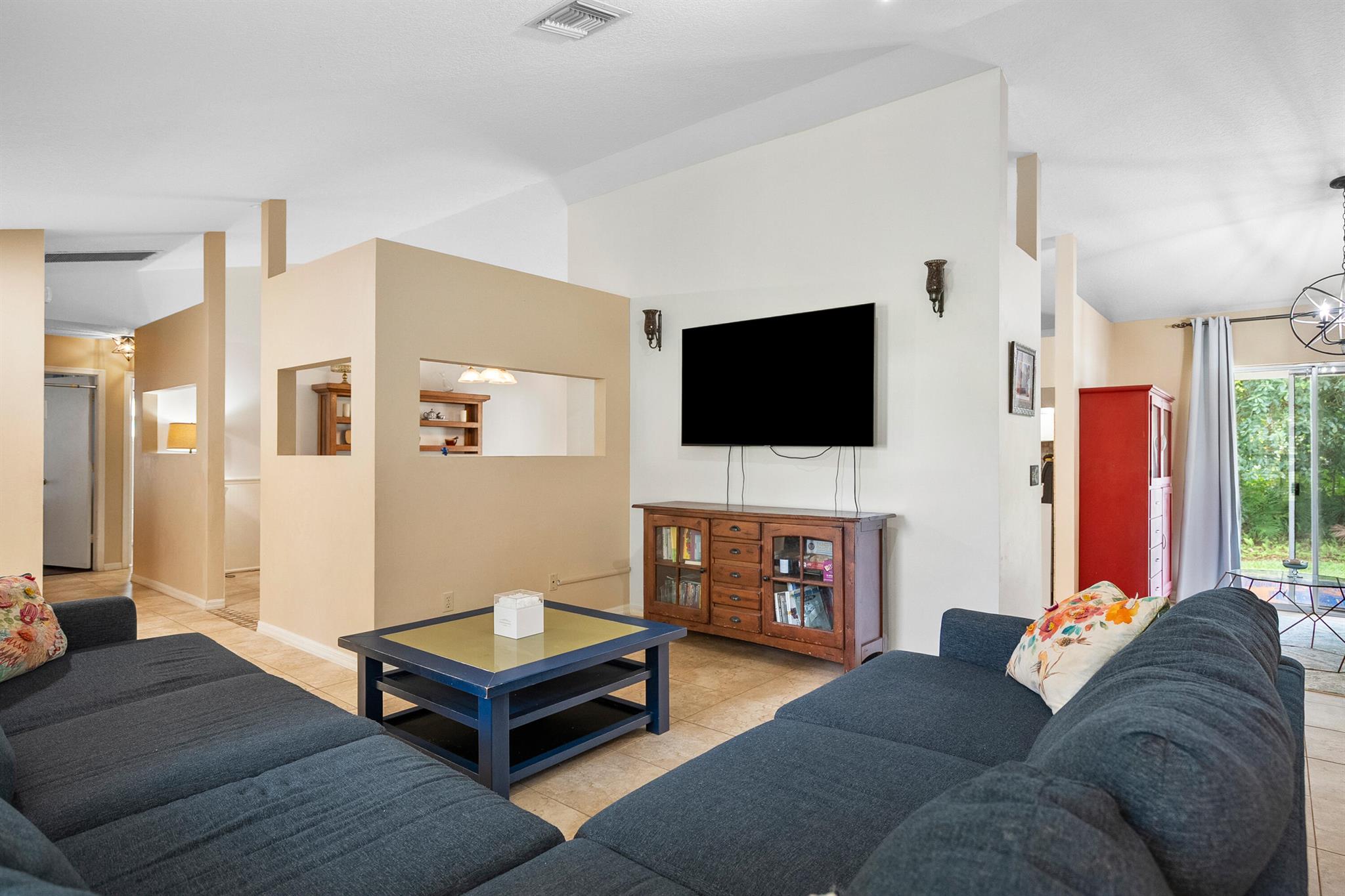 8776 SE May Terrace
