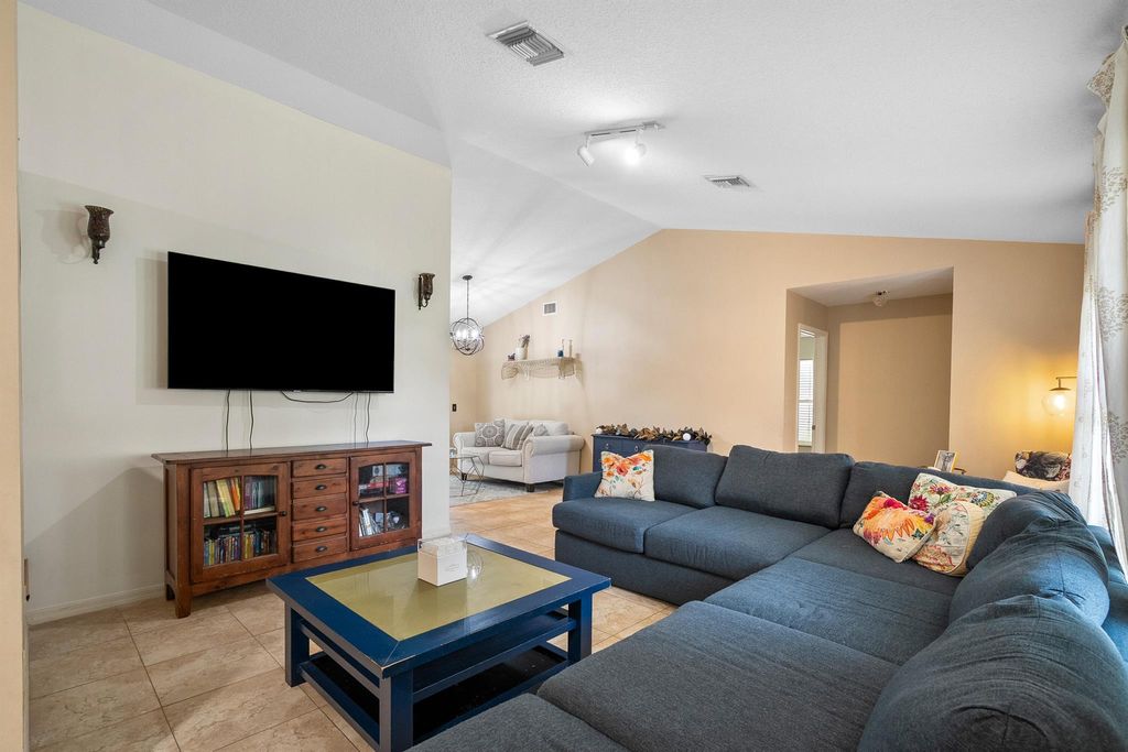 Photo of 8776 SE May Terrace, Hobe Sound, FL 33455 (MLS # R11131909)