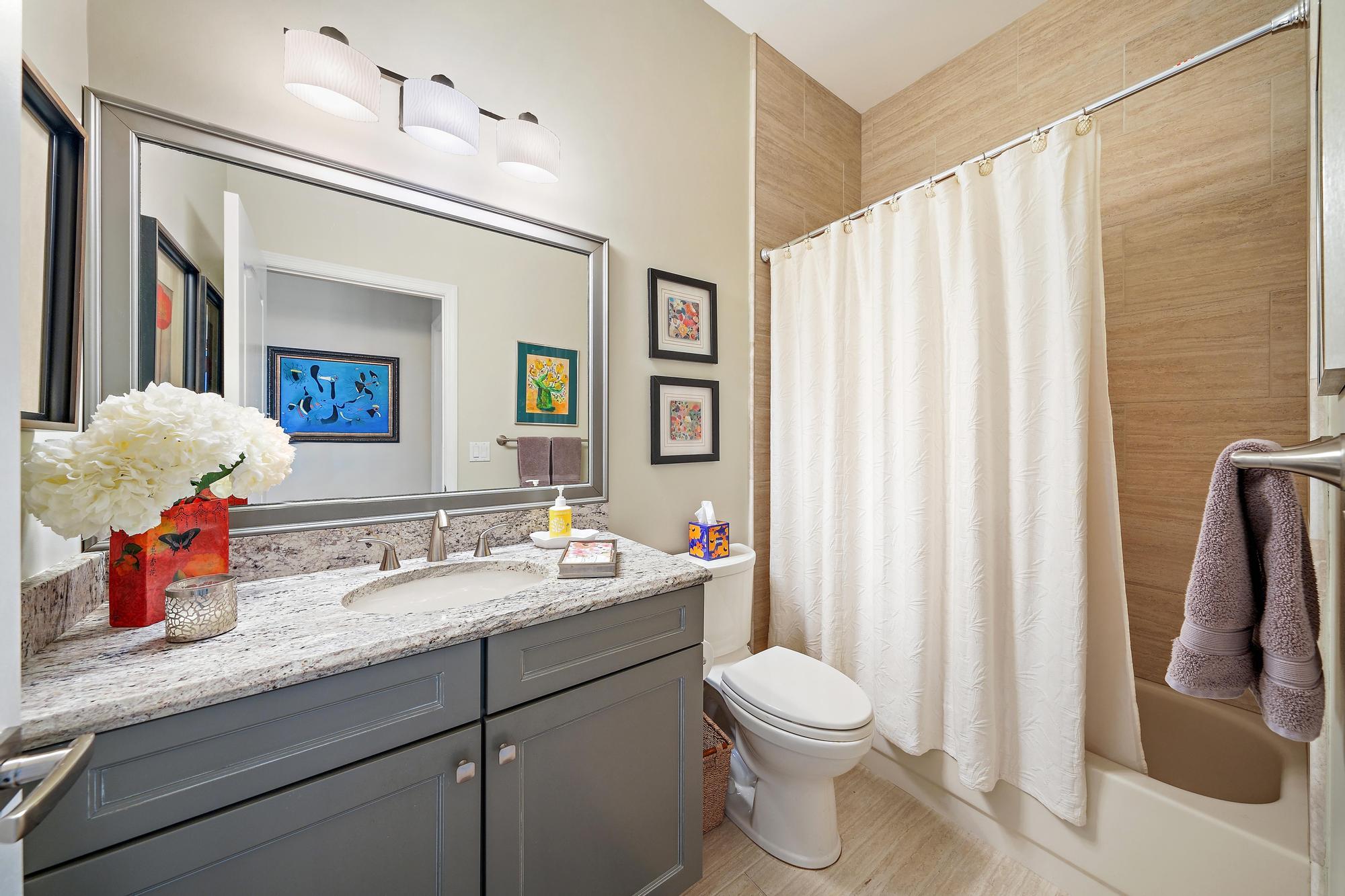 PGA RESORT COMMUNITY OF PRESTON COURTS 2 - Residential