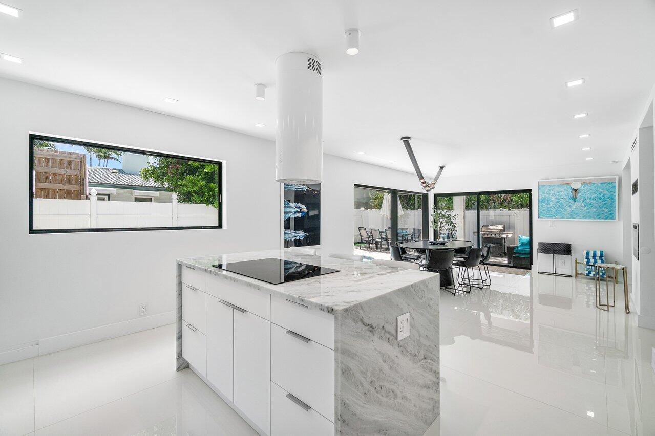 LAUDERDALE BEACH - Residential