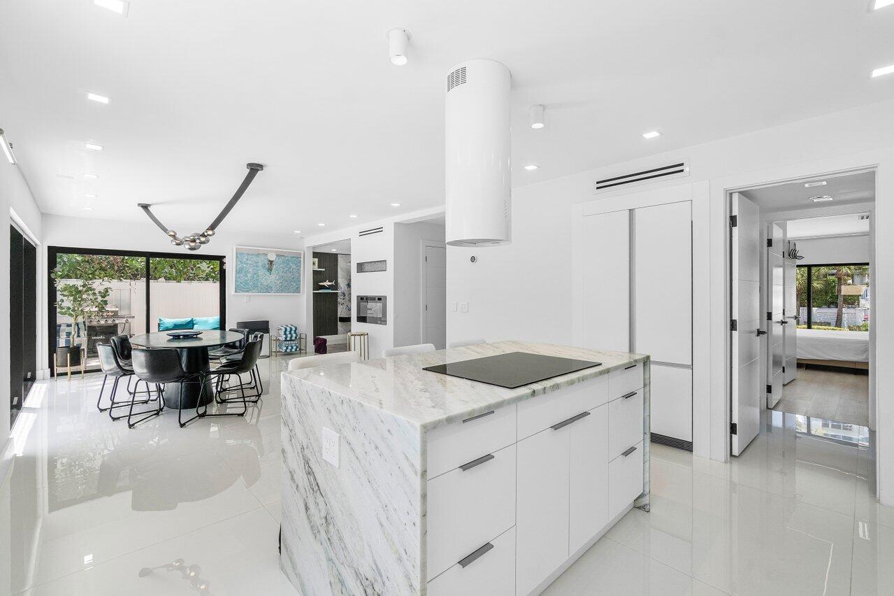 LAUDERDALE BEACH - Residential