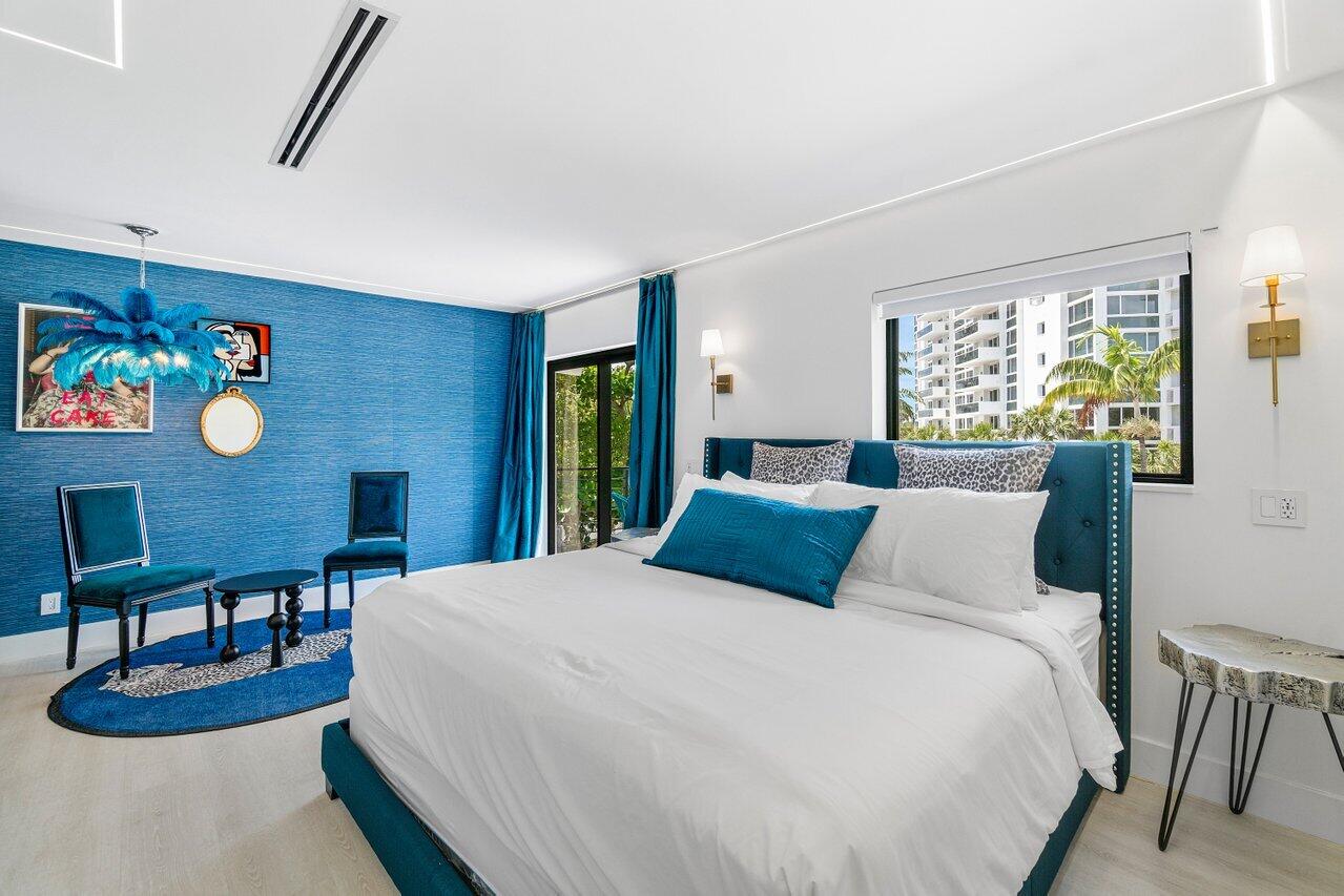 LAUDERDALE BEACH - Residential