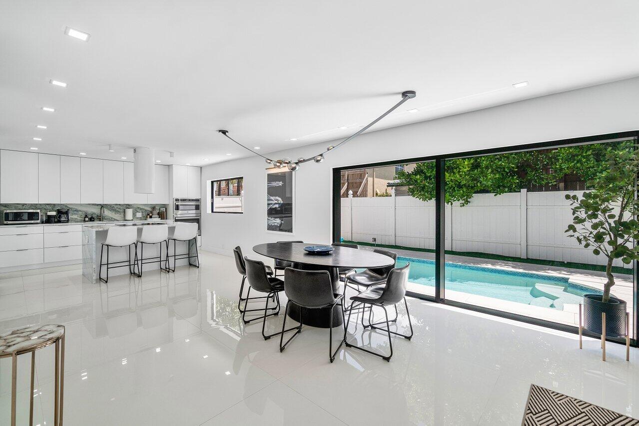 LAUDERDALE BEACH - Residential