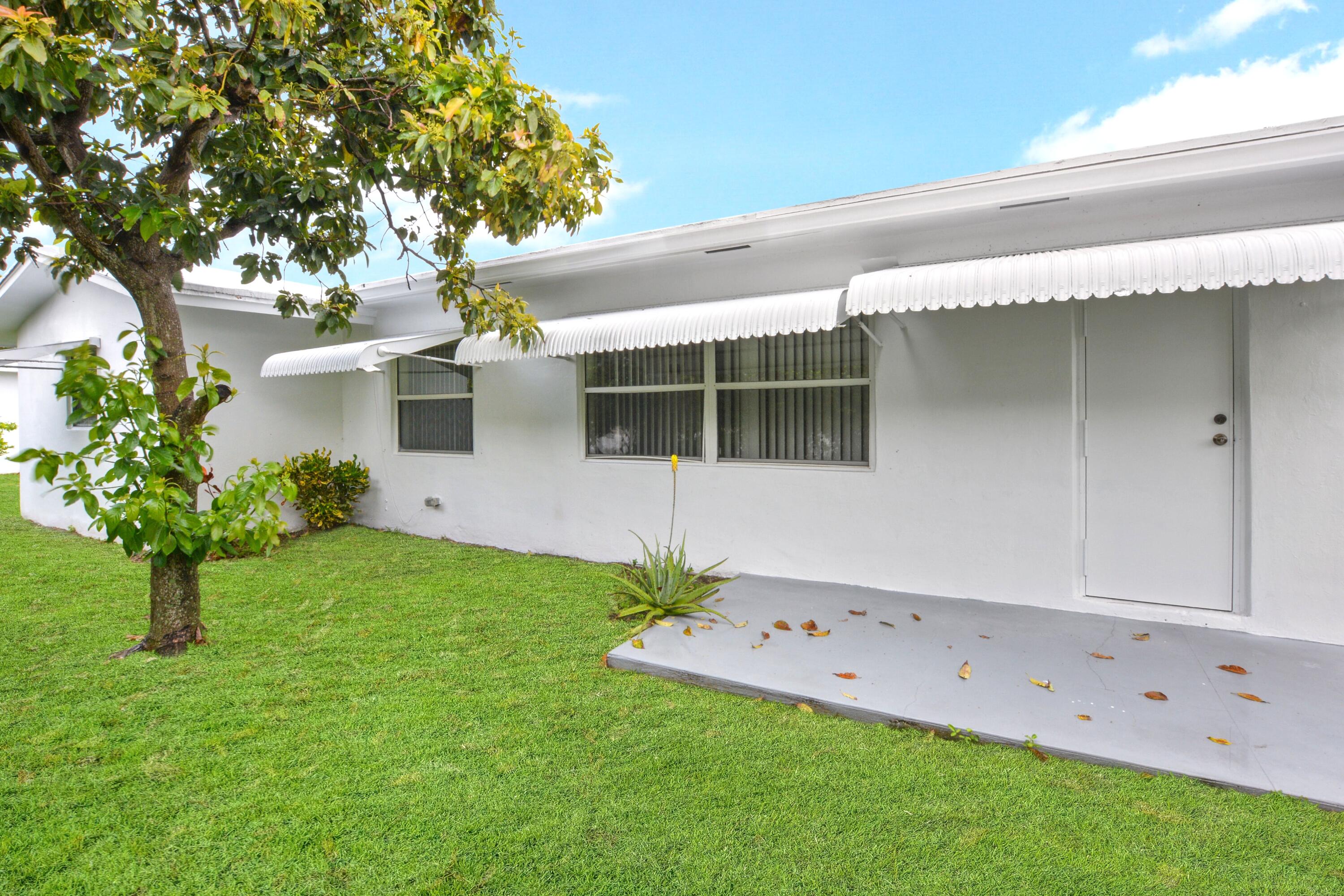 Palm Beach Leisurevile - Residential