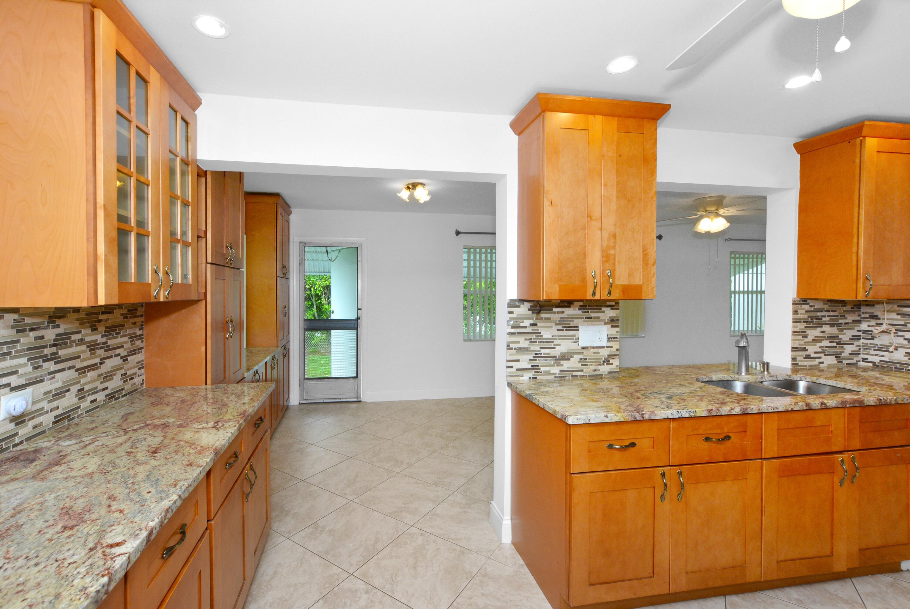 Palm Beach Leisurevile - Residential