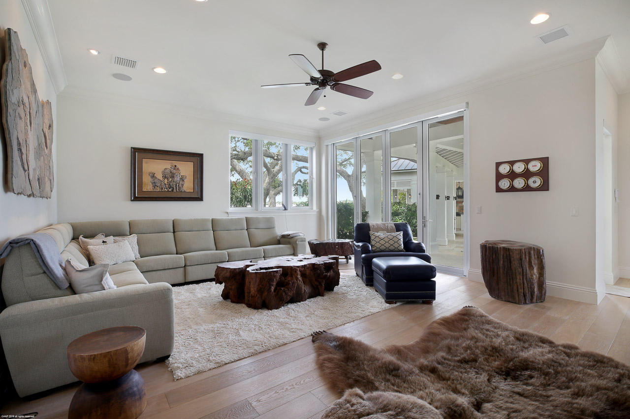 Pennock Point - Residential