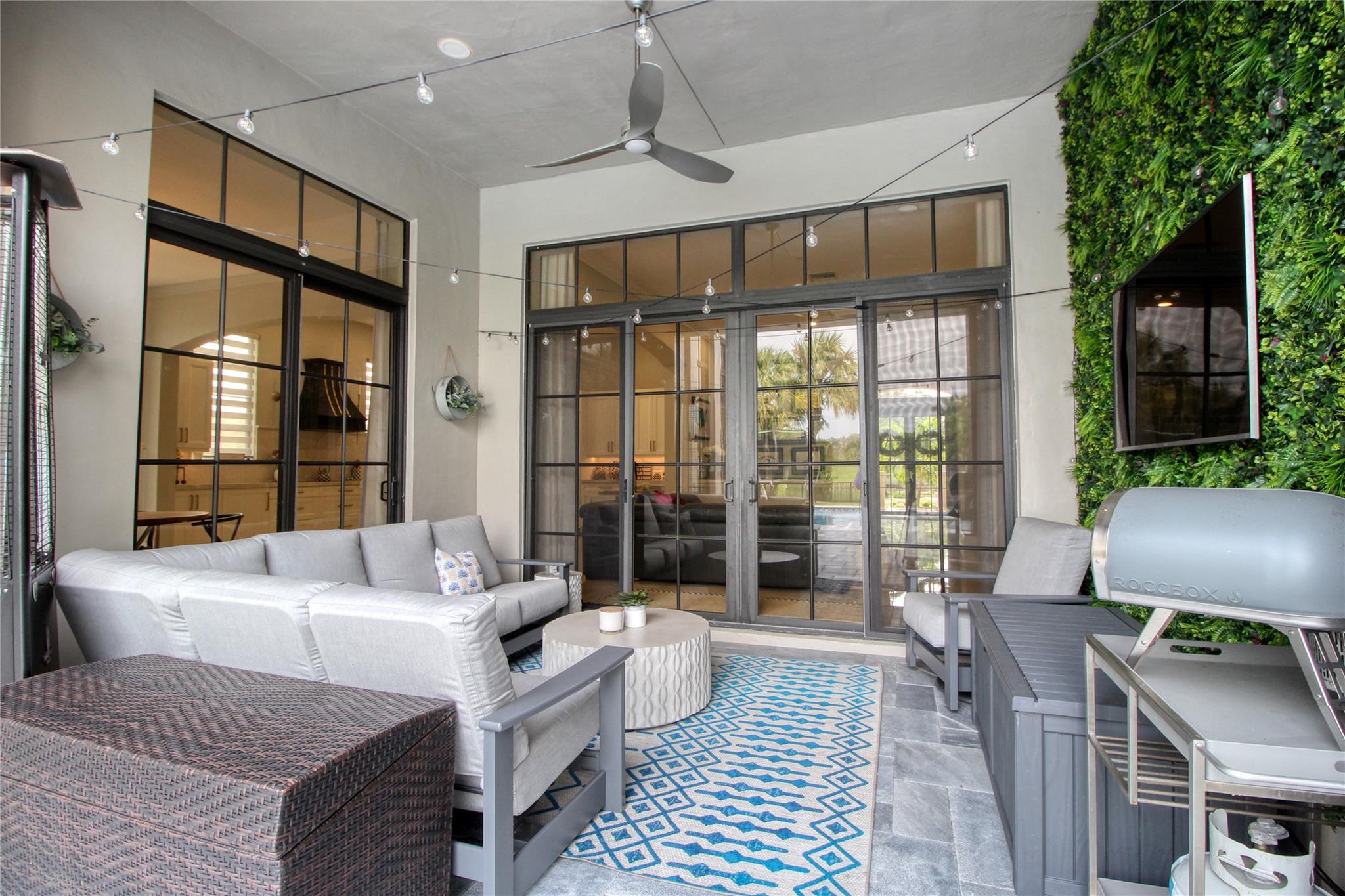 PARKLAND GOLF AND COUNTRY - Residential