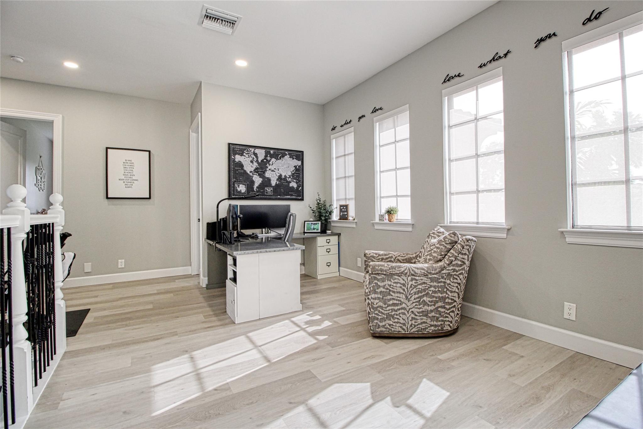 PARKLAND GOLF AND COUNTRY - Residential