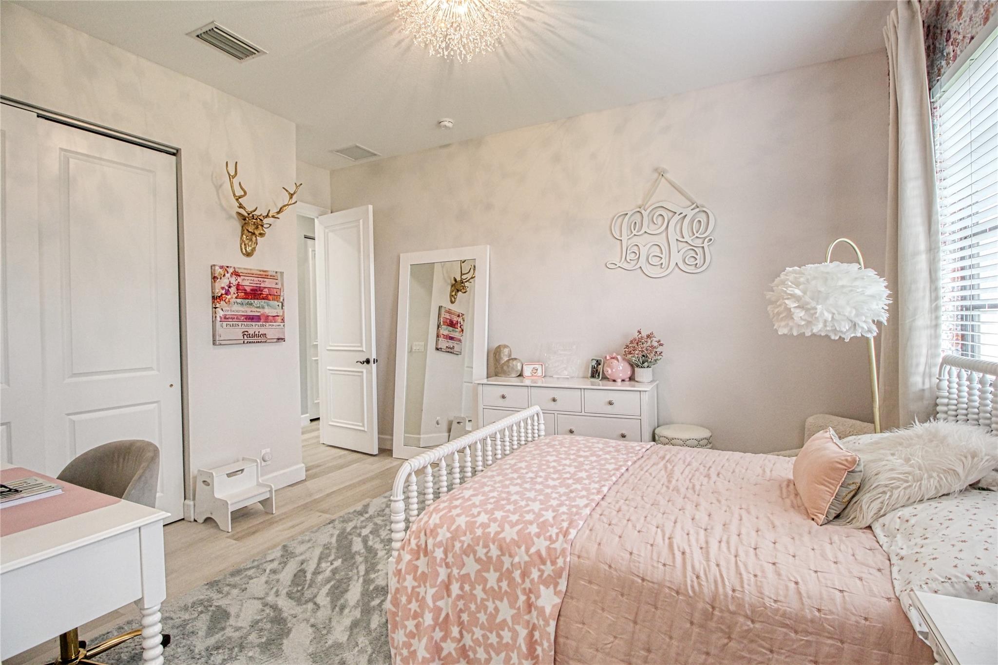 PARKLAND GOLF AND COUNTRY - Residential