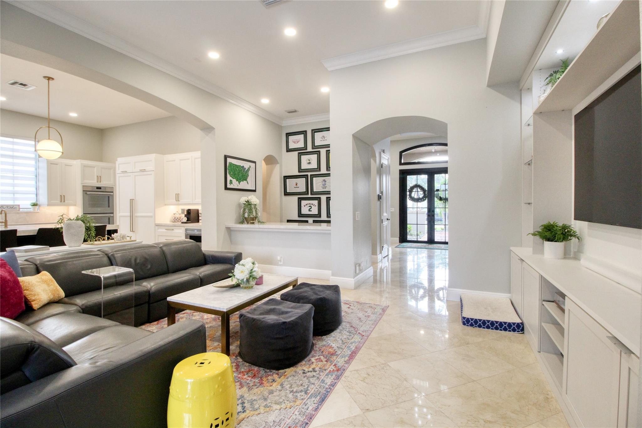 PARKLAND GOLF AND COUNTRY - Residential